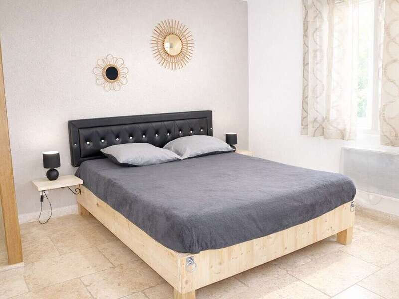 3ff06e79-1db2-48a5-a36d-bcb4e9af93ec__1_